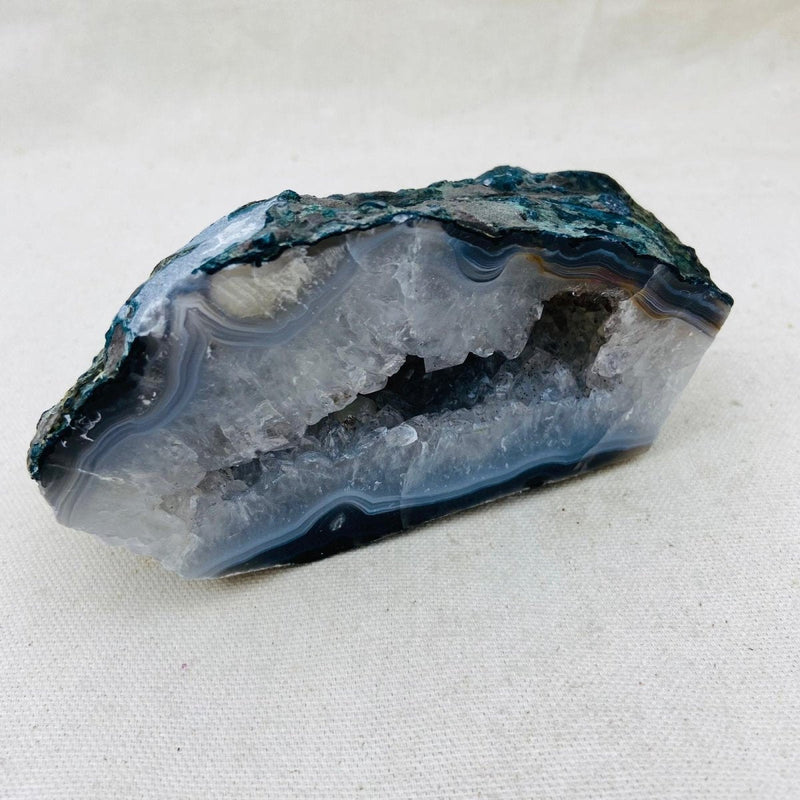 724g Agate Geode - East Meets West USA