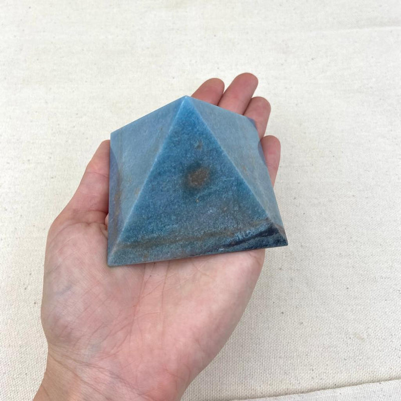 309g Trolleite Pyramid - East Meets West USA
