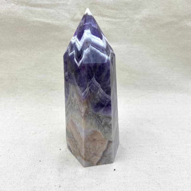 904g Chevron Amethyst Point - East Meets West USA