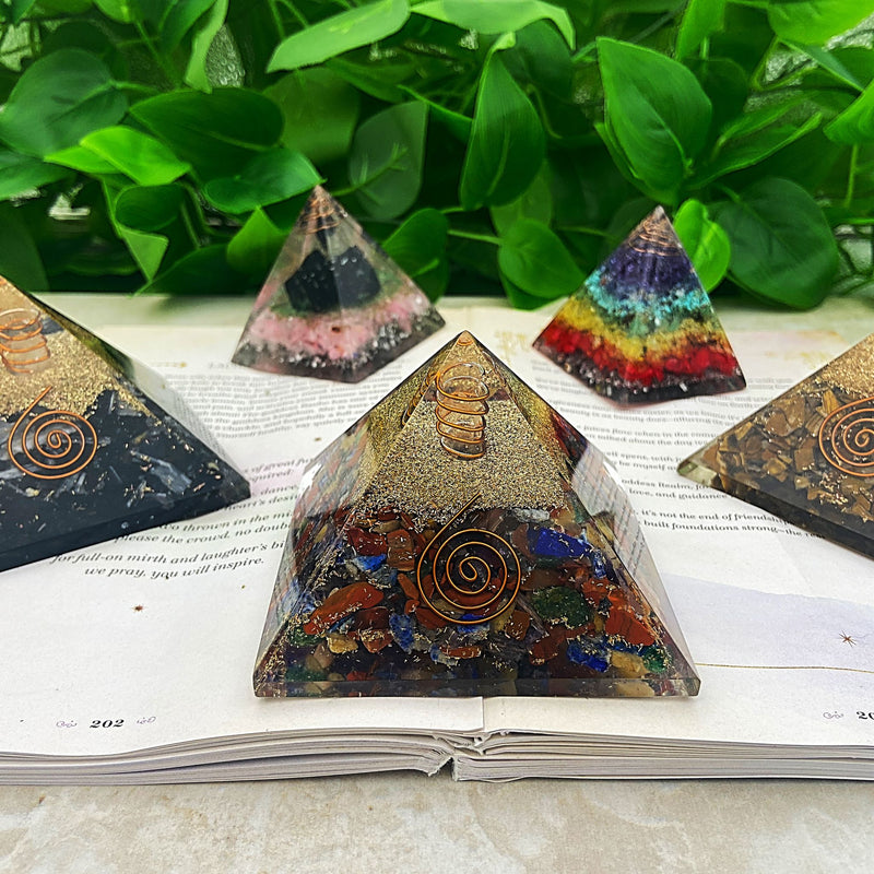 Mixed Healing Crystals Orgone Pyramid - East Meets West USA