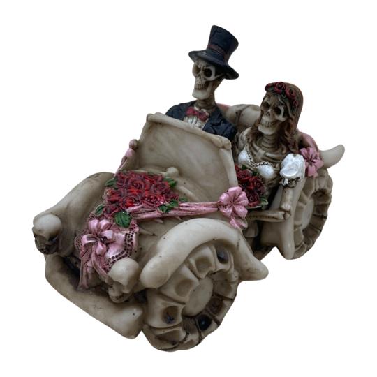 Skeleton Couple in Car - East Meets West USA
